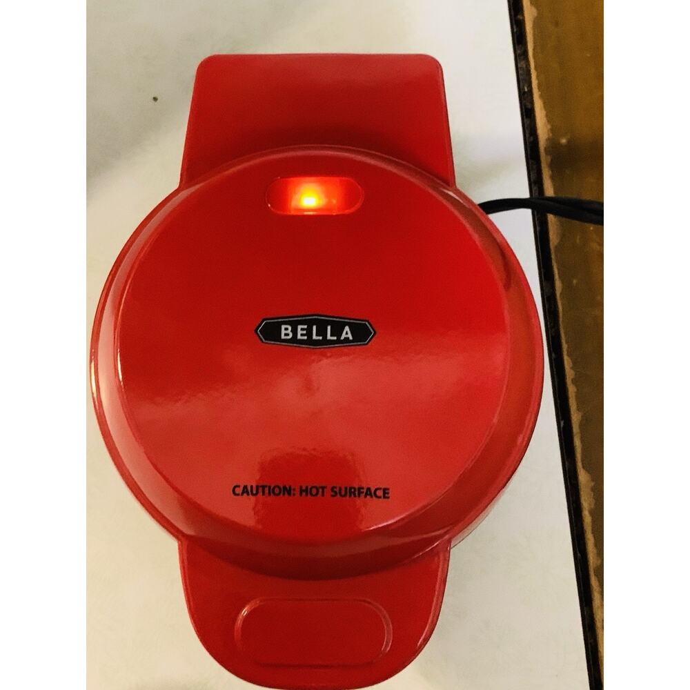 Bella Mini Cake Pop Maker Red Nonstick Cooking Tested - Picture 6 of 8
